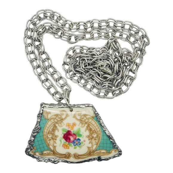Vintage Floral Broken China Pendant Artisan Handcrafted Cabochon and Necklace - Picture 1 of 13